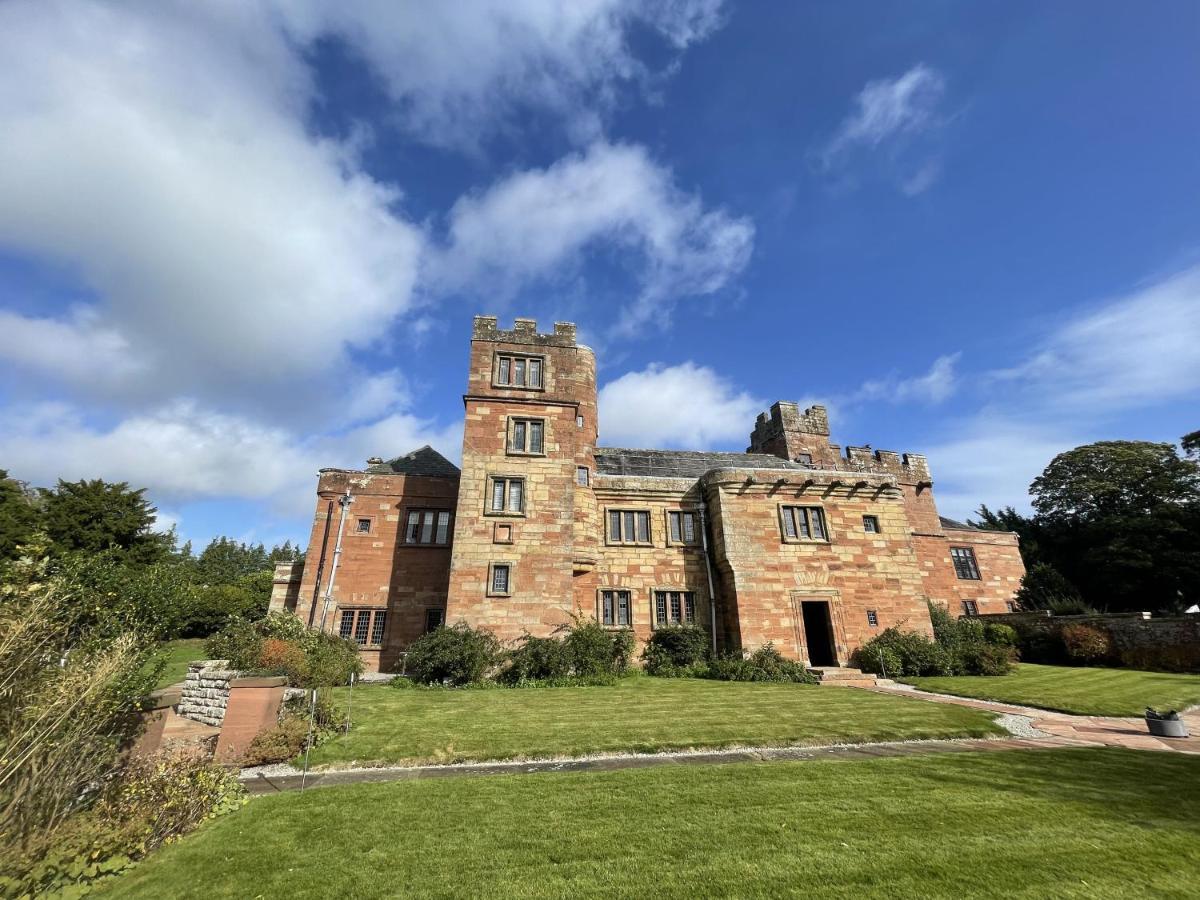 Hotel Dalston Hall 4*